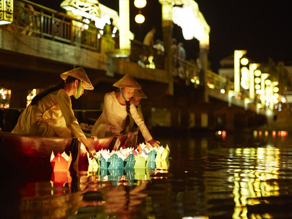 ベトナム ホイアンのランタン祭りへ行こう ランタン祭り 名鉄観光 旅pad 世界の旅 日本の旅ブログ 海外旅行 国内旅行に関する情報をお届けします